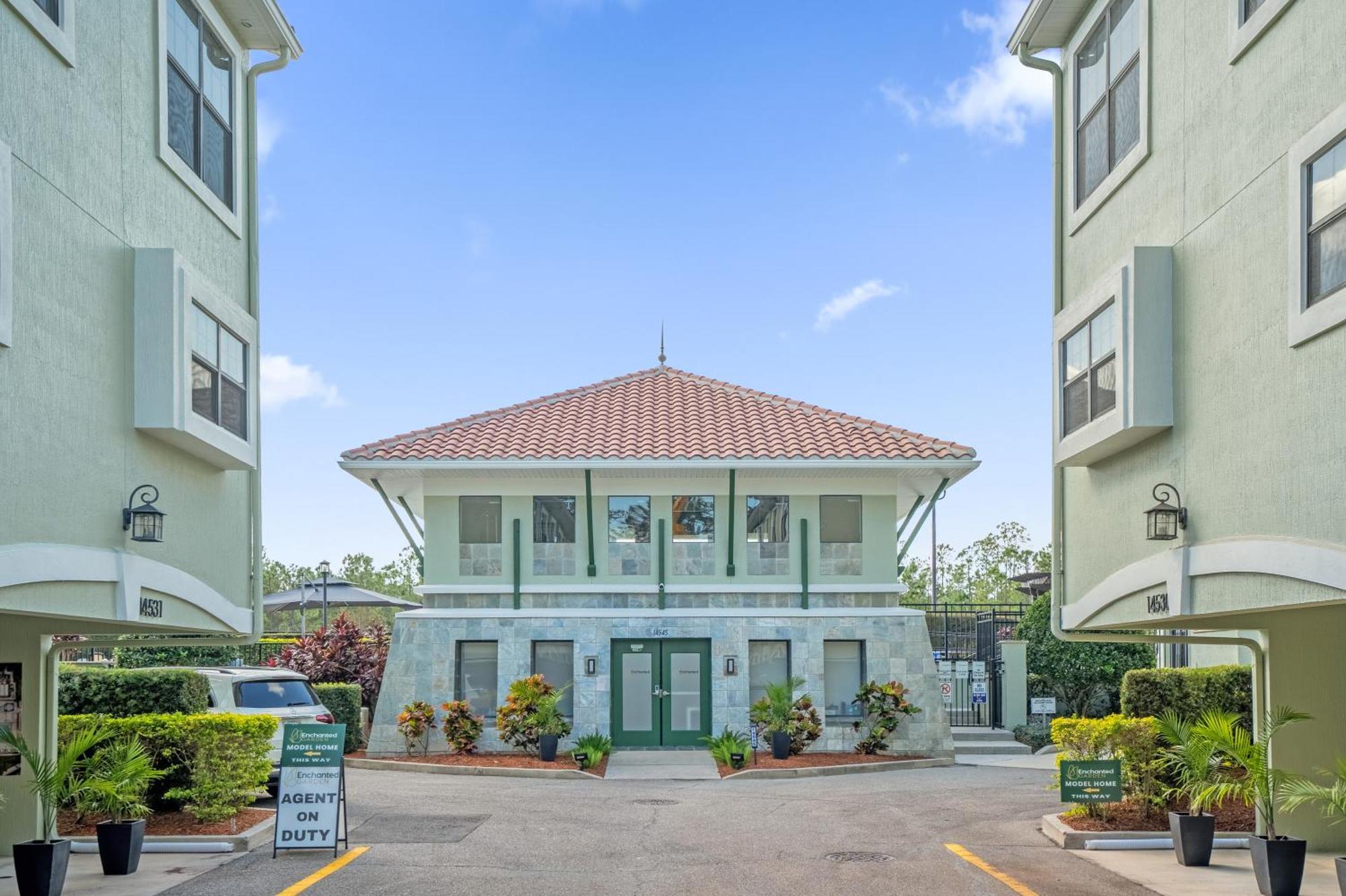 Long Weekend Escape - Townhome By Disney! أورلاندو المظهر الخارجي الصورة